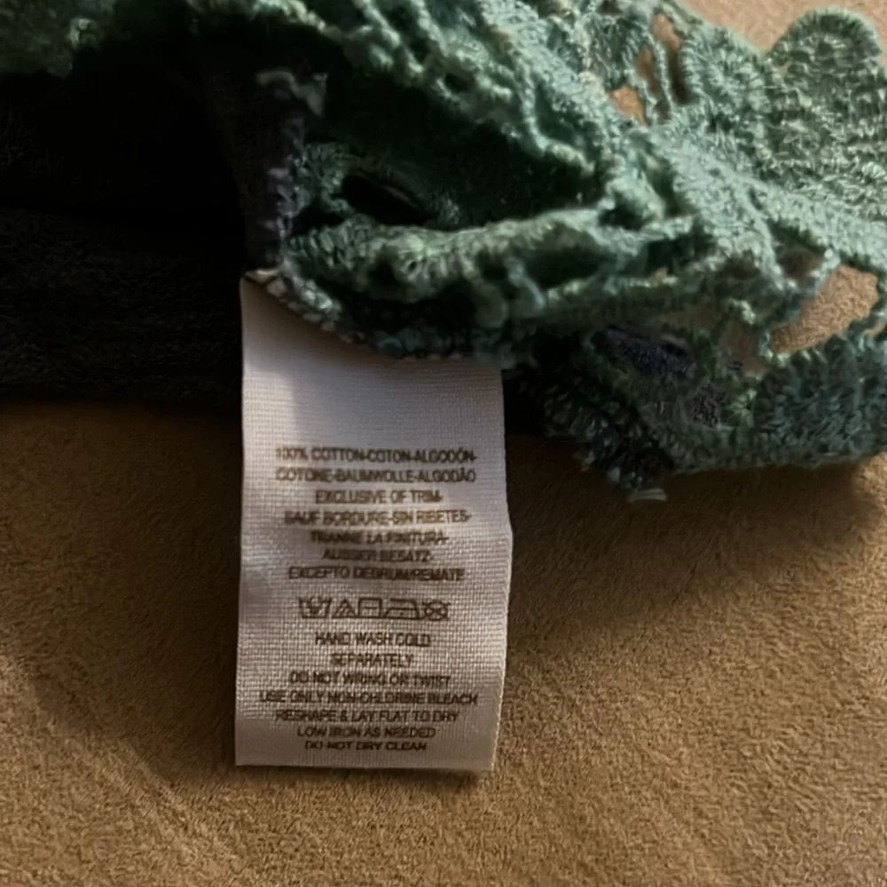 Free People Y2K slouchy shirt oversized sz small can be worn off shoulder